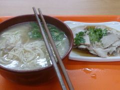 -亮亮面馆(经六路店)