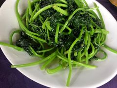 -临高吉海土窑海鲜(琼山店)