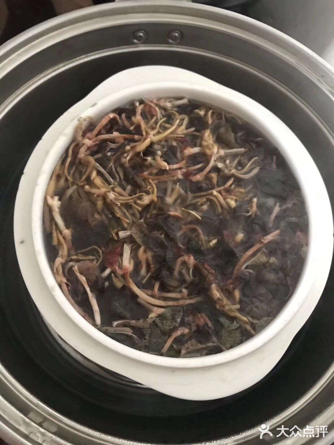 老少皆宜汤水之肉汁炖金线莲