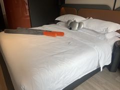 -朵兰达V酒店(成都春熙路太古里国金中心店)