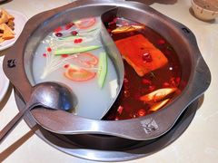 经典鸳鸯锅底-玉林串串香(大成路店)