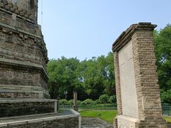 -玲珑塔公园