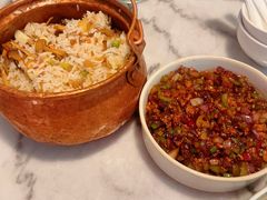 铜锅牛肝菌焖饭-中8楼风尚云南菜(颐堤港店)