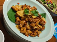 -雀舞云南菜(天津天河城购物中心店)