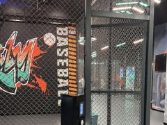 -极限PLAY运动娱乐新世界·团建派对潮玩休闲馆·室内蹦极高空游乐园