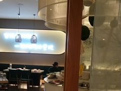 -三人行骨头王火锅(长寿店)
