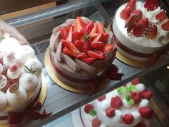 -花花卷卷·鲜食蛋糕(静安久光百货店)