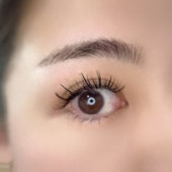 -花系美·美甲美睫精品店