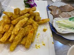 -李连贵熏肉美食酒楼(东市商贸店)