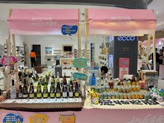 -丽达购物中心(崂山店)