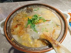 芋头鱼米粉汤-雷泰泰台式胡椒虾(滨江金铂湾店)