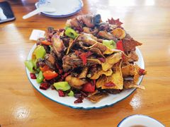 -美顺香食府鱼头老店(雪野湖店)
