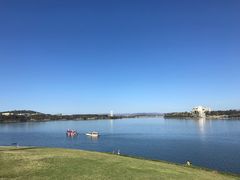 -伯利·格里芬湖