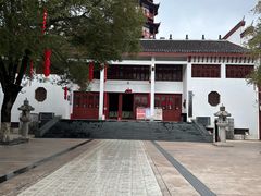 -绳金塔