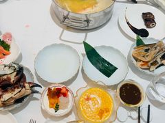 -京彩臻品火锅