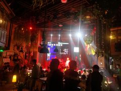 -胡桃里乐队酒馆(鎏嘉码头店)