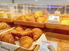 -红星前进面包牛奶公司(君太店)
