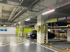 -BFC外滩金融中心停车场