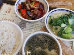 -毛家饭店(长沙南站店)