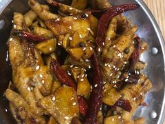 -江城燕子大排档(江汉路步行街店)