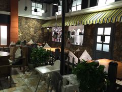 -意国小镇披萨牛排餐厅(万达广场店)