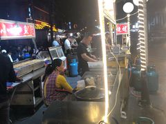 -吉庆街美食广场