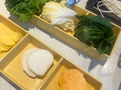 -呷哺呷哺 黄金牧场 (中发百旺店)