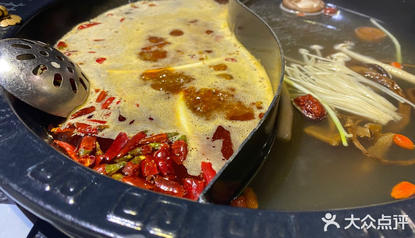 明星火锅店 到底是“坑”还是“草”？