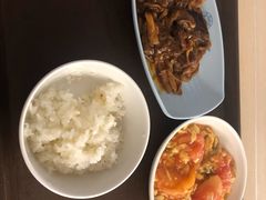 番茄炒蛋-同济大学本部学苑饮食广场