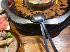 -六公里老火锅(总店)