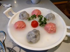 牛肉丸拼鲜虾滑-俏牛哥鲜牛肉牛肆馆(重庆天地店)