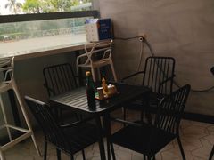 露天位-宝小庆邵阳米粉(深圳市南山保利店)