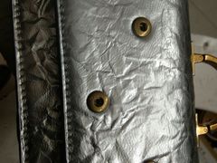 -京伟修鞋洗鞋奢侈品皮具护理店