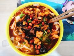 -荷园一餐厅
