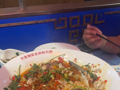 -坛宗剁椒鱼头(河西王府井店)