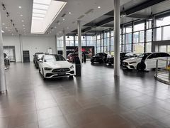 -杭州中升之星奔驰4S店(滨江店)