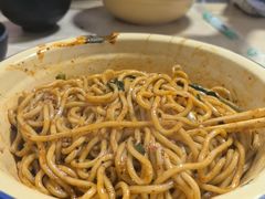 素椒炸酱面-岳记老成都三味面