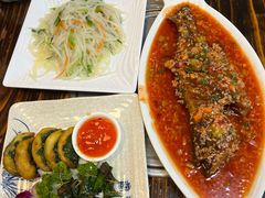 -老崇左特色风味食馆