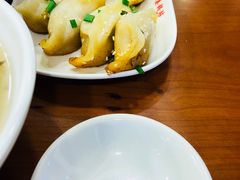 -小姜锅贴(凤凰街店)