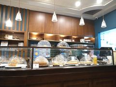 面包甜点陈列柜-Pie Bird(新闸路店)