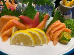 -鼎泰亨·海鲜牛肉餐厅(滨江店)