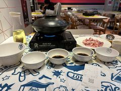 -松哥油焖大虾.小龙虾.黑鸭煲(海岸城店)