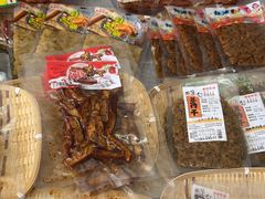-天天向上素食餐厅(五台山店)
