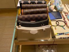 -LV路易威登(王府井半岛酒店)