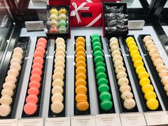 -Salon de The de Joel Robuchon(外滩18号店)