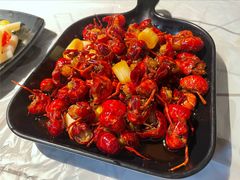 全味虾球-巴厘龙虾·榜首油焖大虾(音乐学院·沿江酒馆店)
