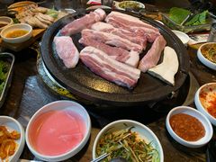 -Dombe豚(黑猪肉街店)
