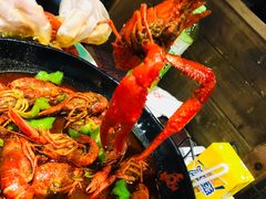 -龙虾风暴(松江店)