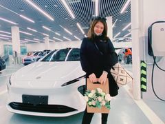 -蔚来体验中心(北京亦庄店)