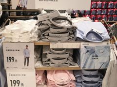 -优衣库(石家庄裕华万达广场店)